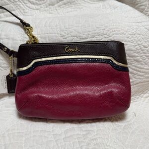 Coach all leather weistlet